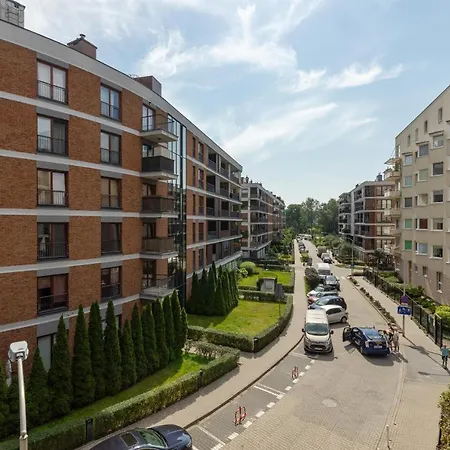 Fort Bema With Parking By Renters Apartament *